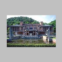 Imperial Hotel (1916), photo Fg2, Wikipedia.jpg
